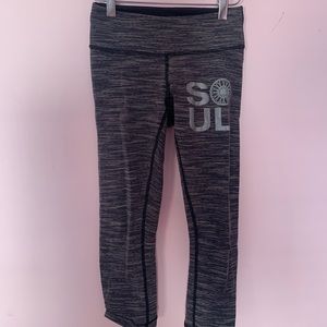 (SOUL CYCLE X LULULEMON) leggings